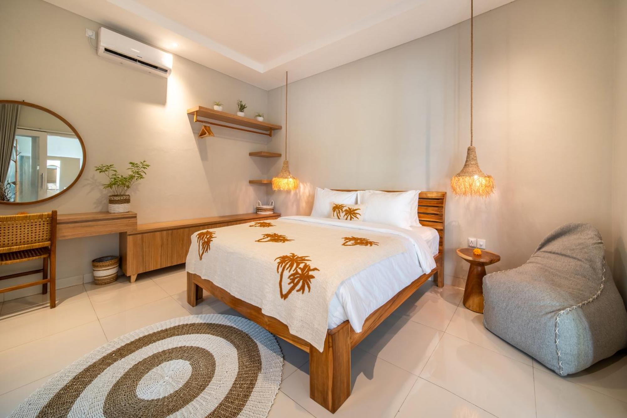 Della One * Seminyak (Bali)